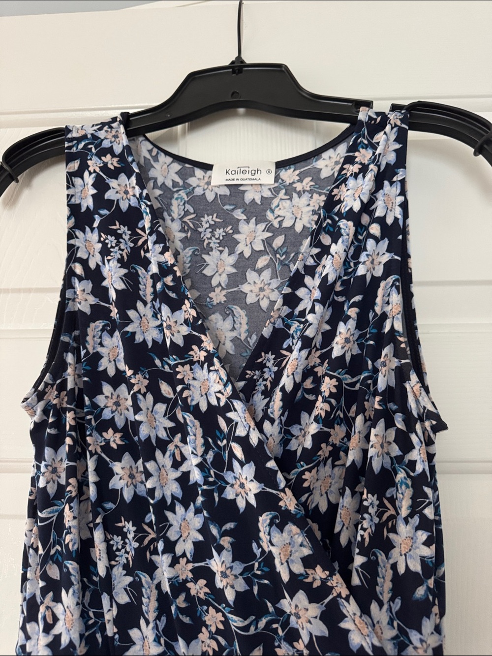 Dress Subcategory Identification - Picture 2 of 5